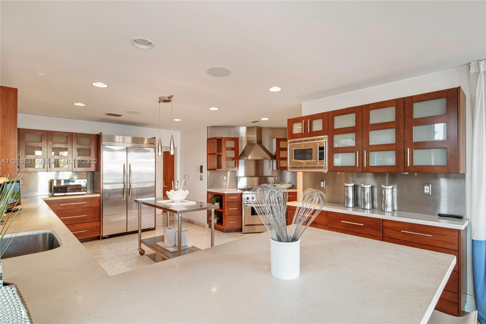 CORAL RIDGE COUNTRY CLUB - Residential