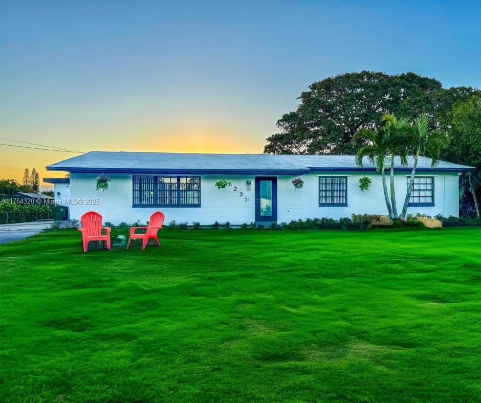 Property for Sale at 6231 Sw 188th Ave, Southwest Ranches, Broward County, Florida - Bedrooms: 4 
Bathrooms: 3  - $1,195,000