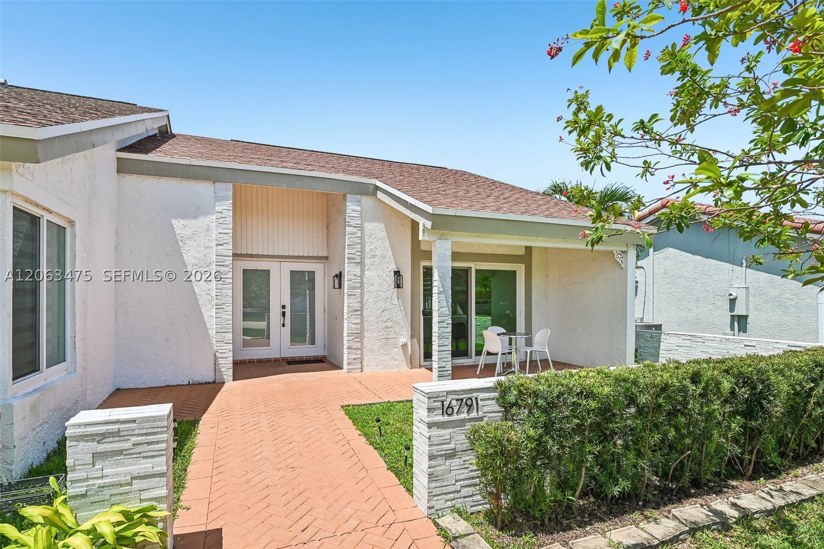 4017557879 16791 Royal Poinciana Dr