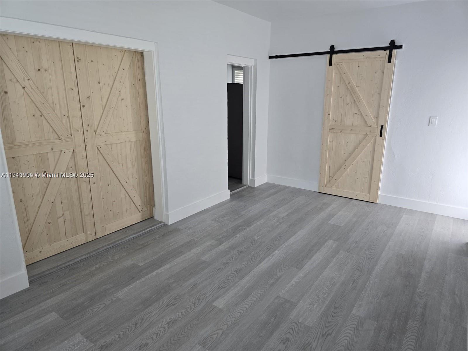 SEVILLE - Residential Lease