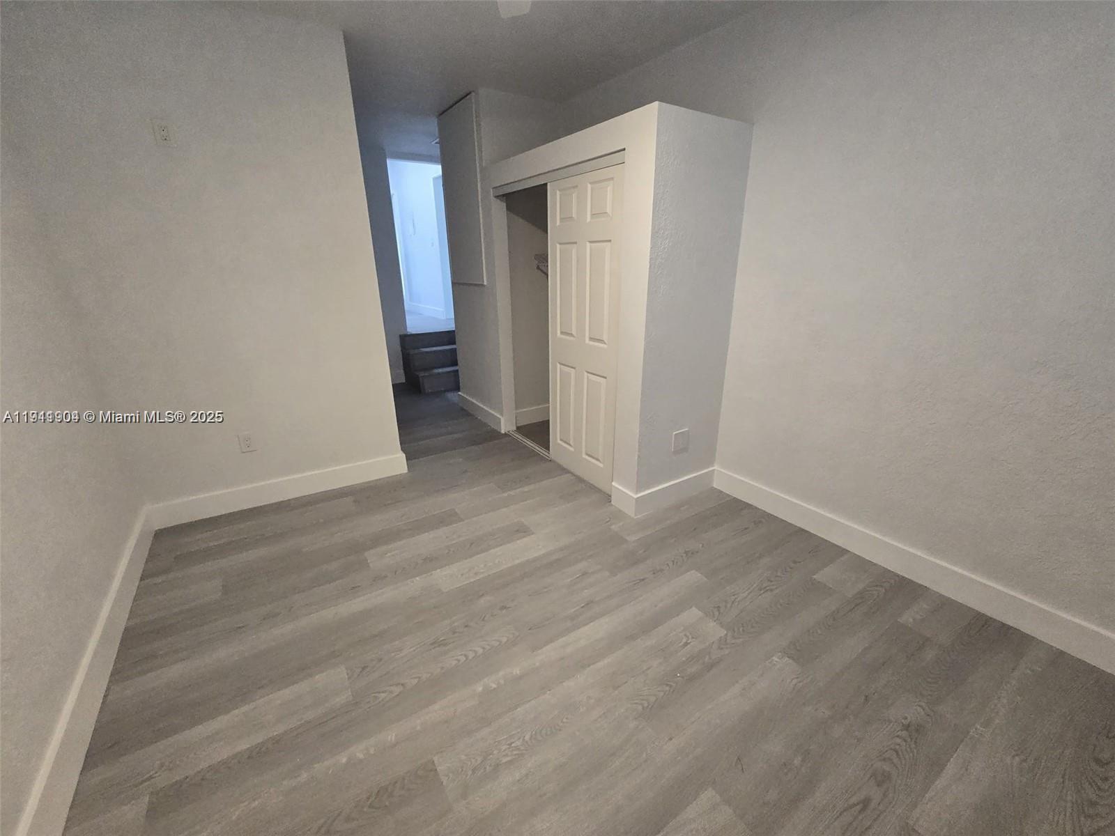 SEVILLE - Residential Lease