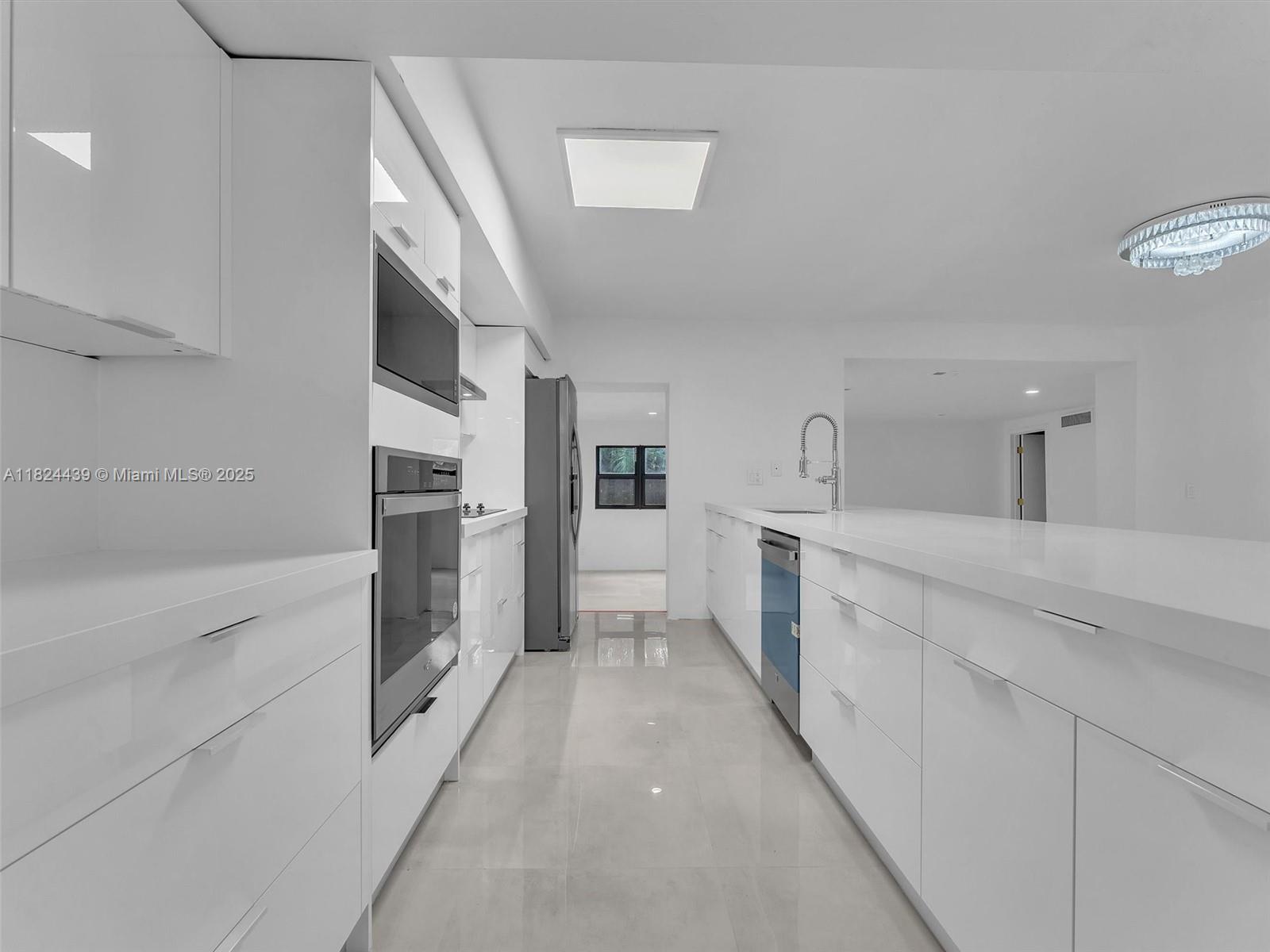 TAMERLANE - Residential