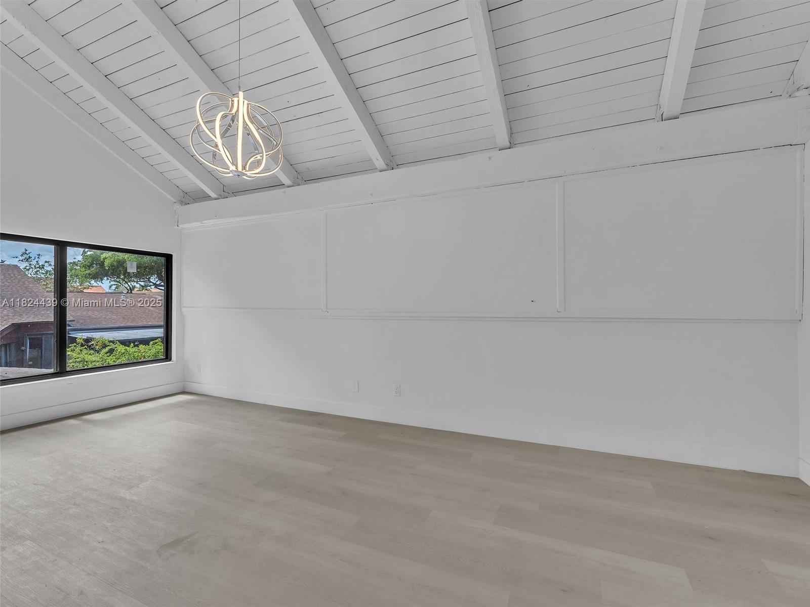 TAMERLANE - Residential