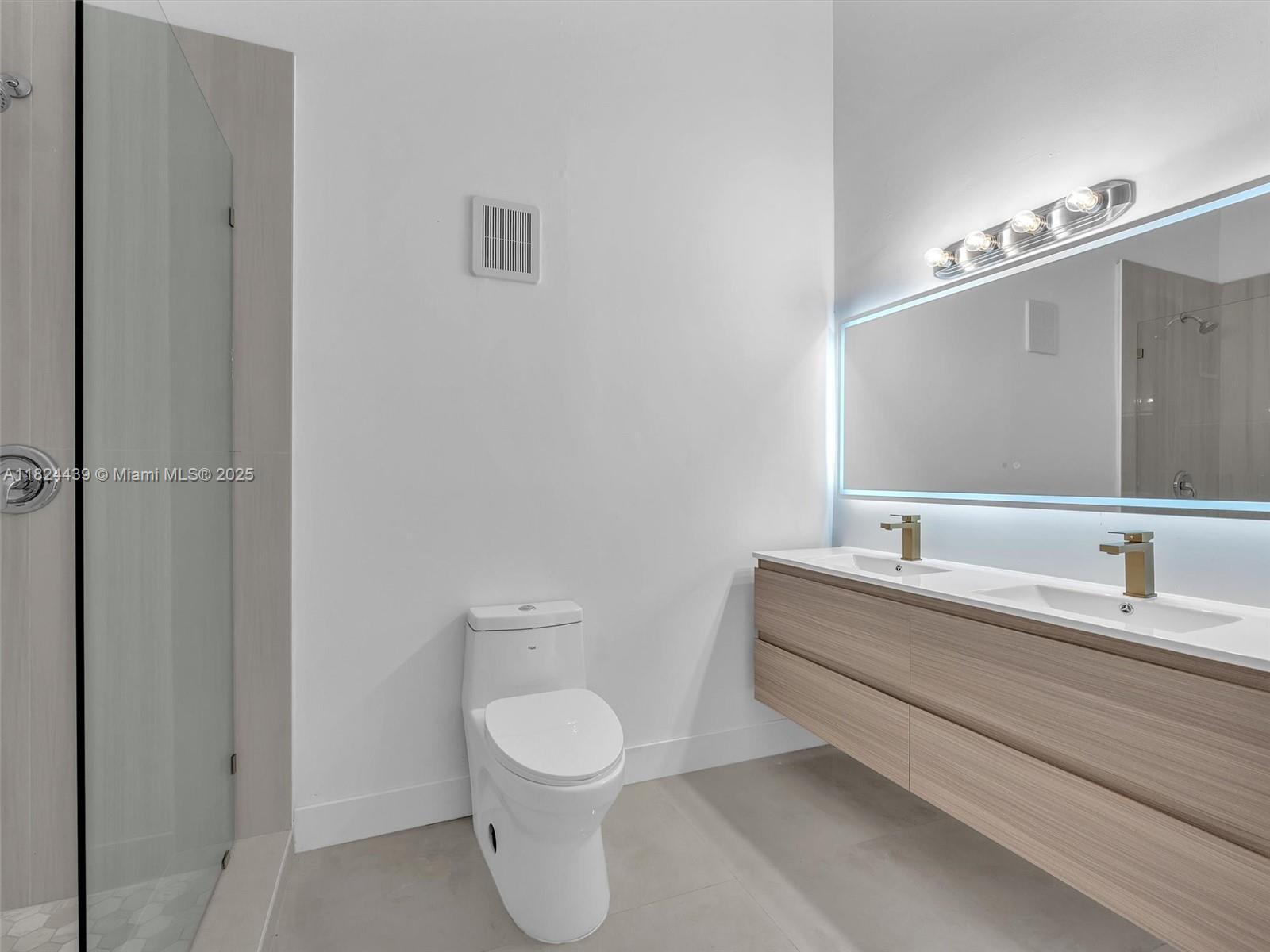 TAMERLANE - Residential