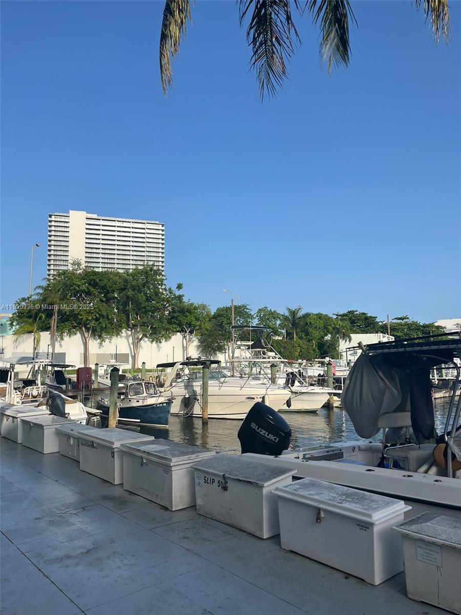 RIVER RUN CONDO PH I - Residential Lease