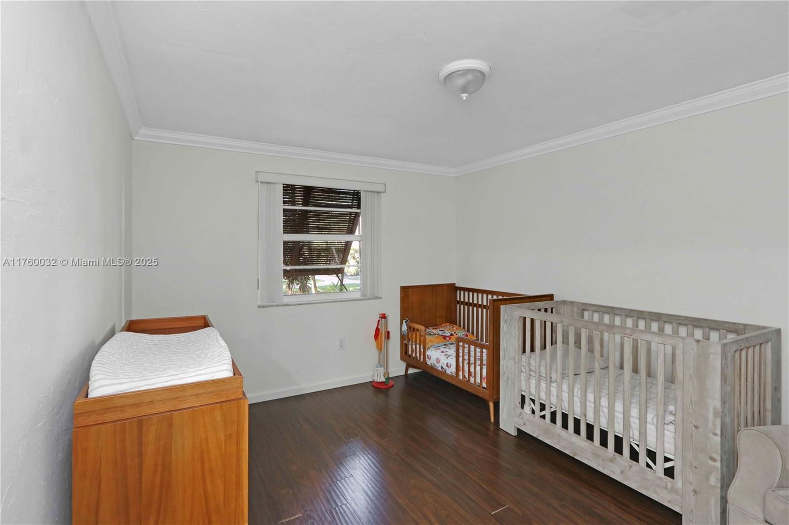 KINGSTON SQUARE CONDO - Residential