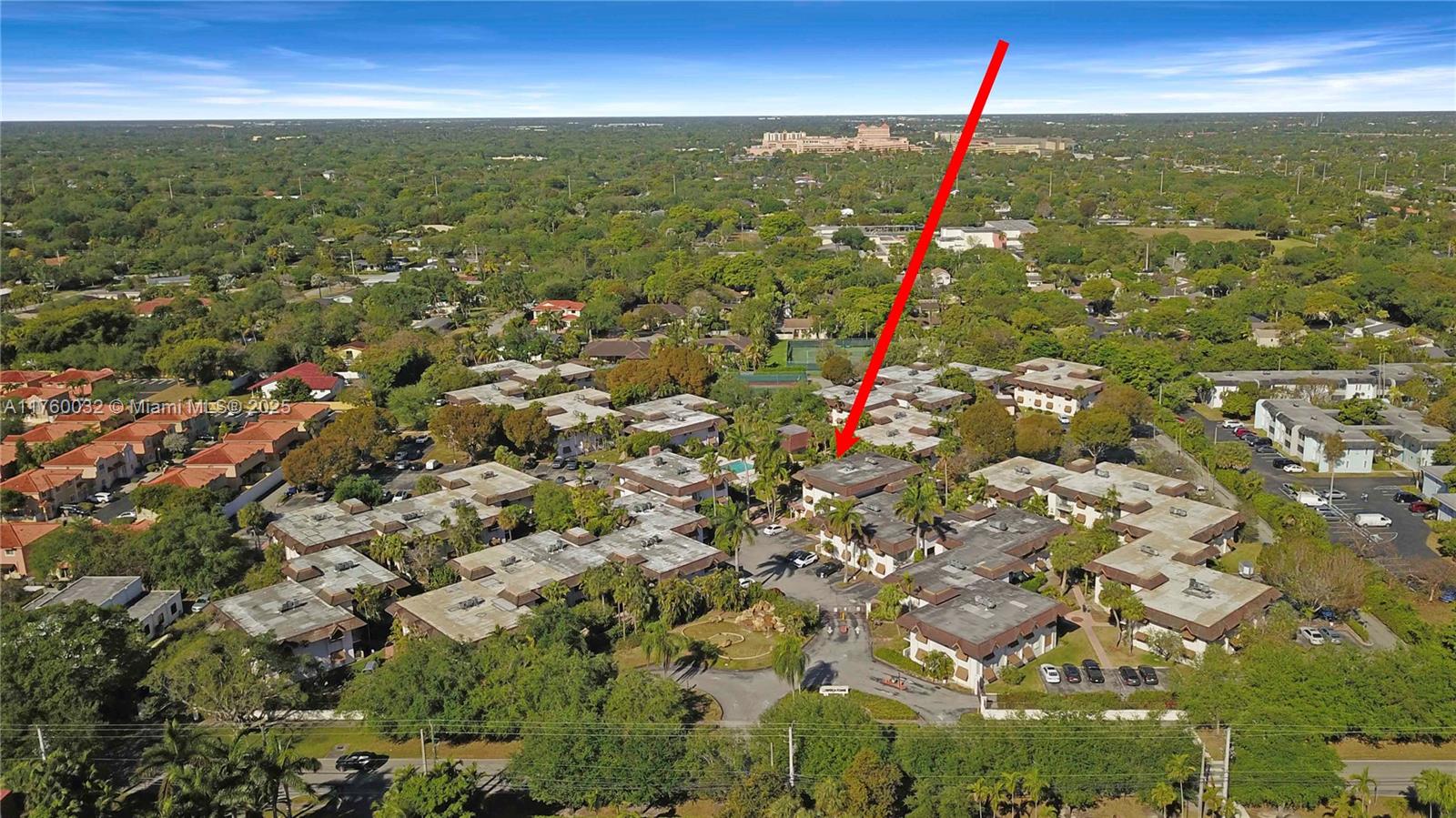 KINGSTON SQUARE CONDO - Residential