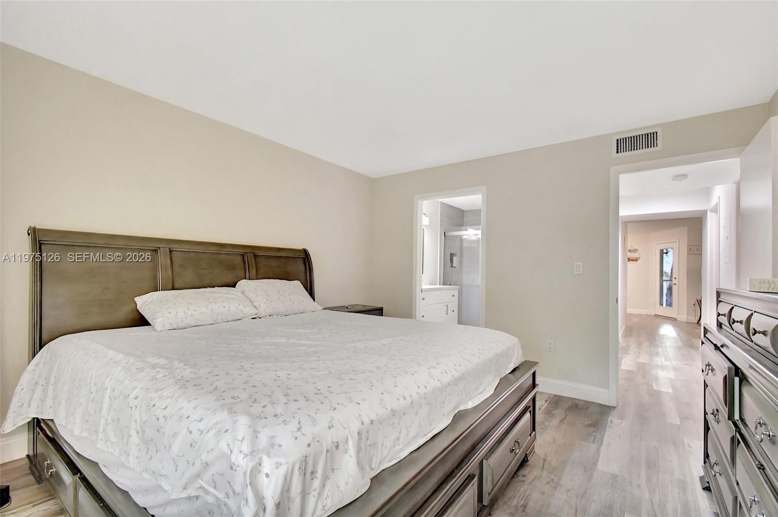 SAILBOAT POINTE CONDO - Residential