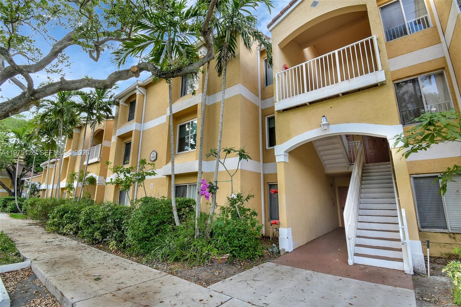 SAILBOAT POINTE CONDO - Residential