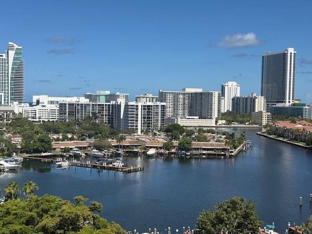 OLYMPUS CONDO PH A - Residential