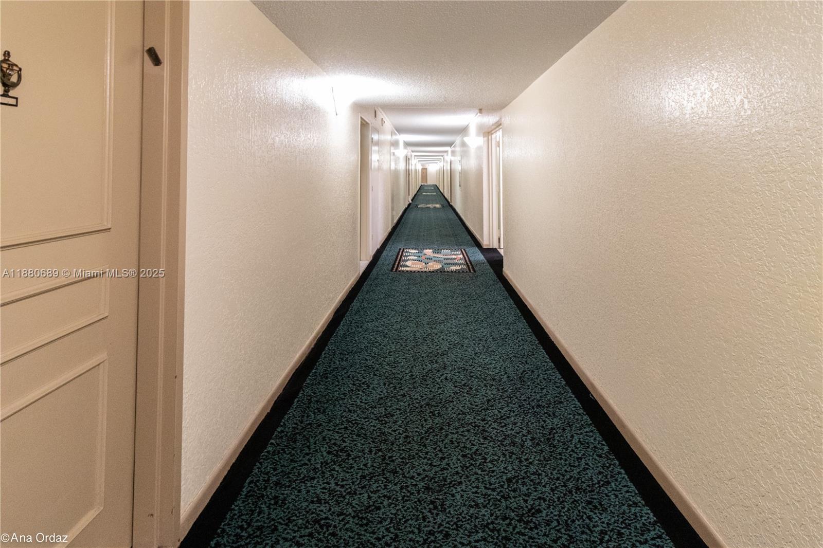 OLYMPUS CONDO PH A - Residential