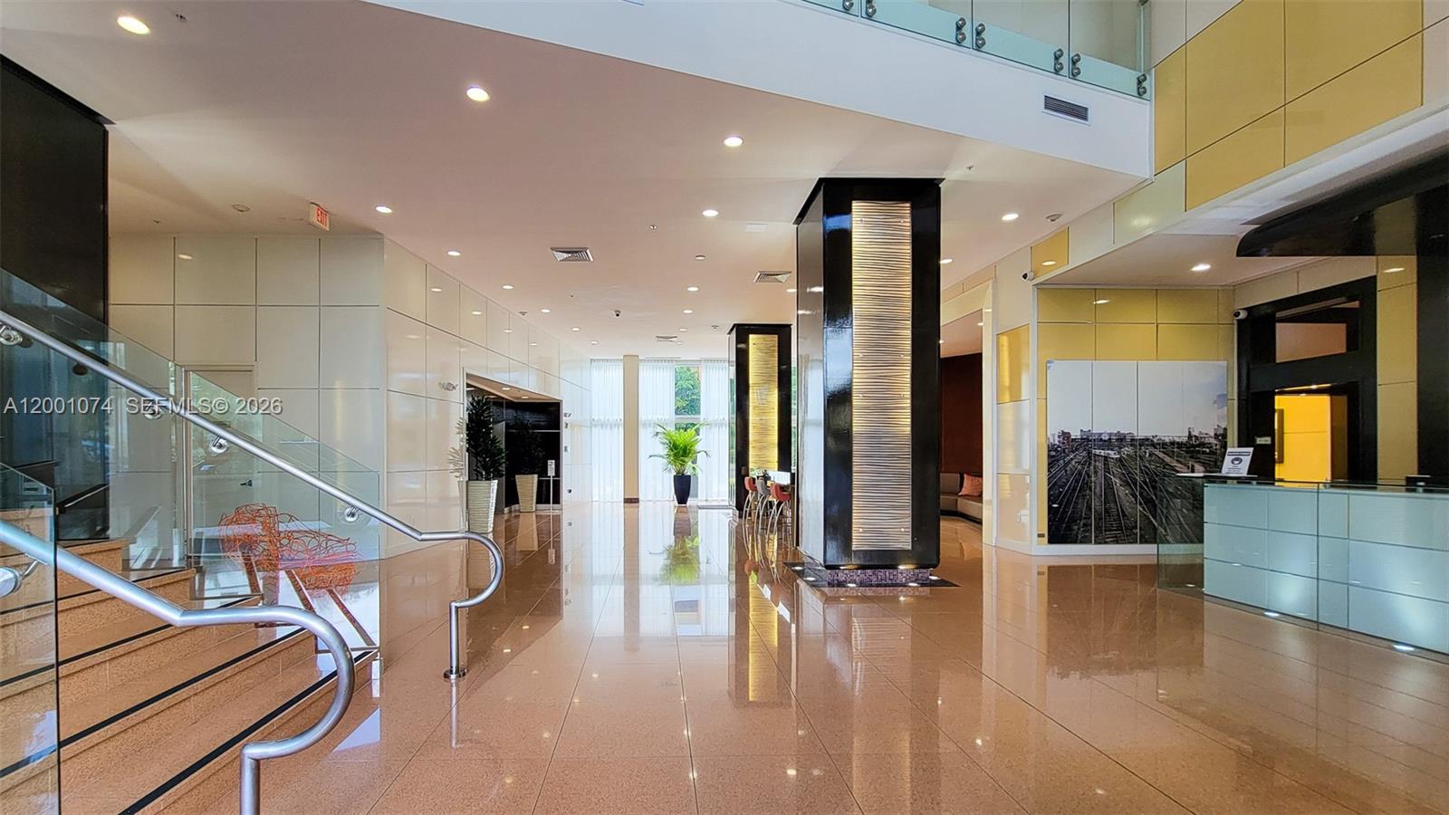 VENTURE AT AVENTURA WEST - Residential Lease