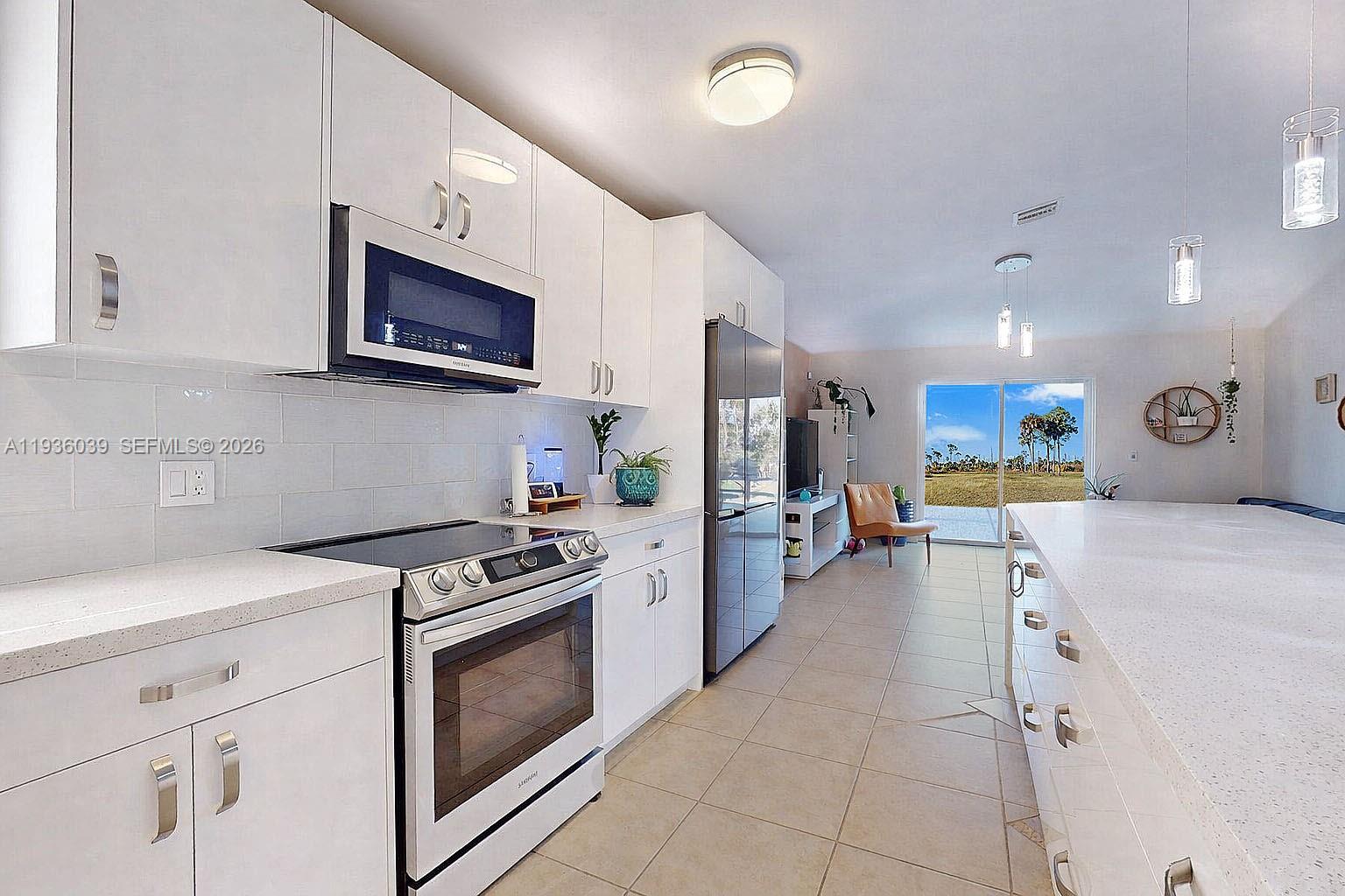 GOLDEN GATE EST UNIT 93 - Residential