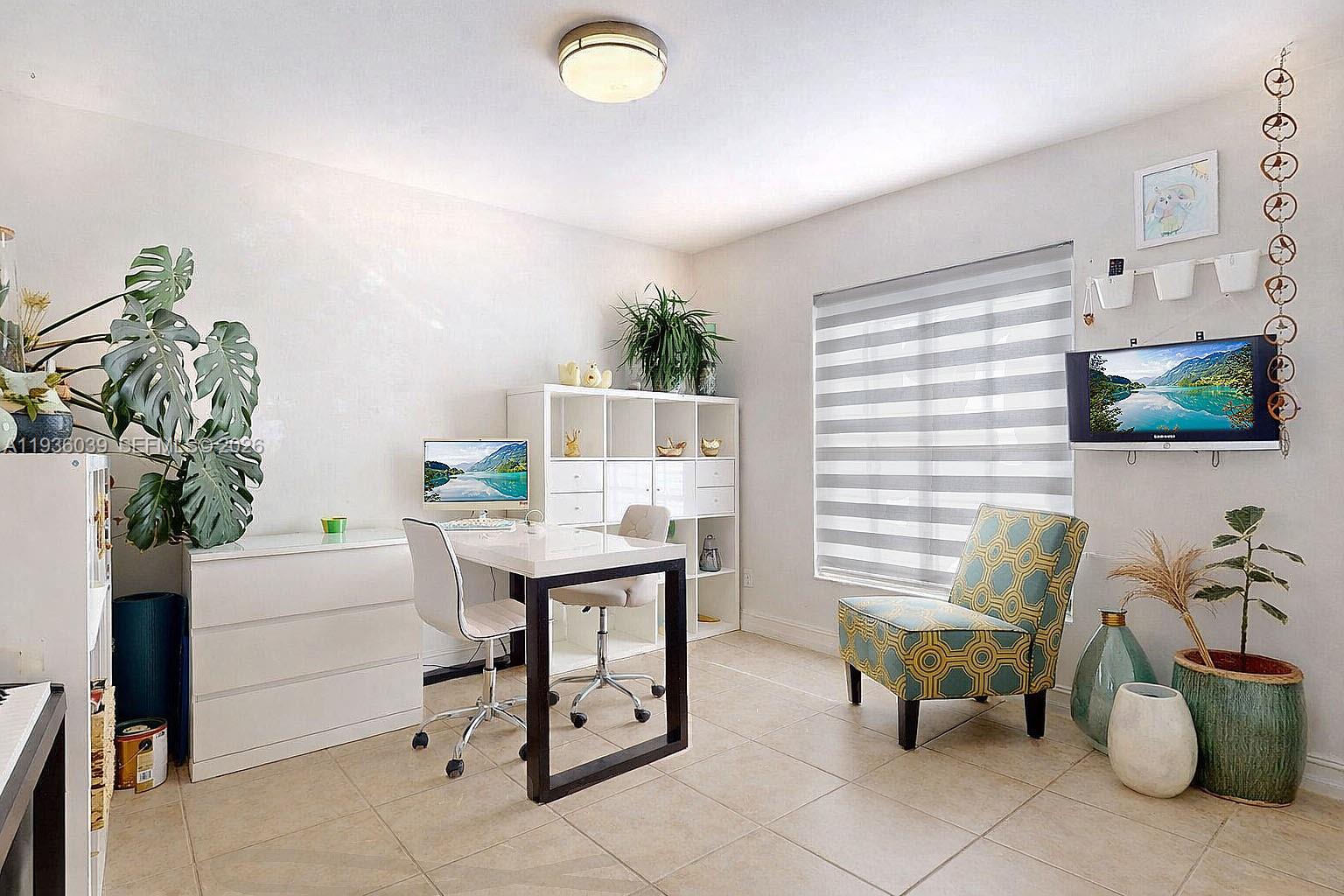 GOLDEN GATE EST UNIT 93 - Residential