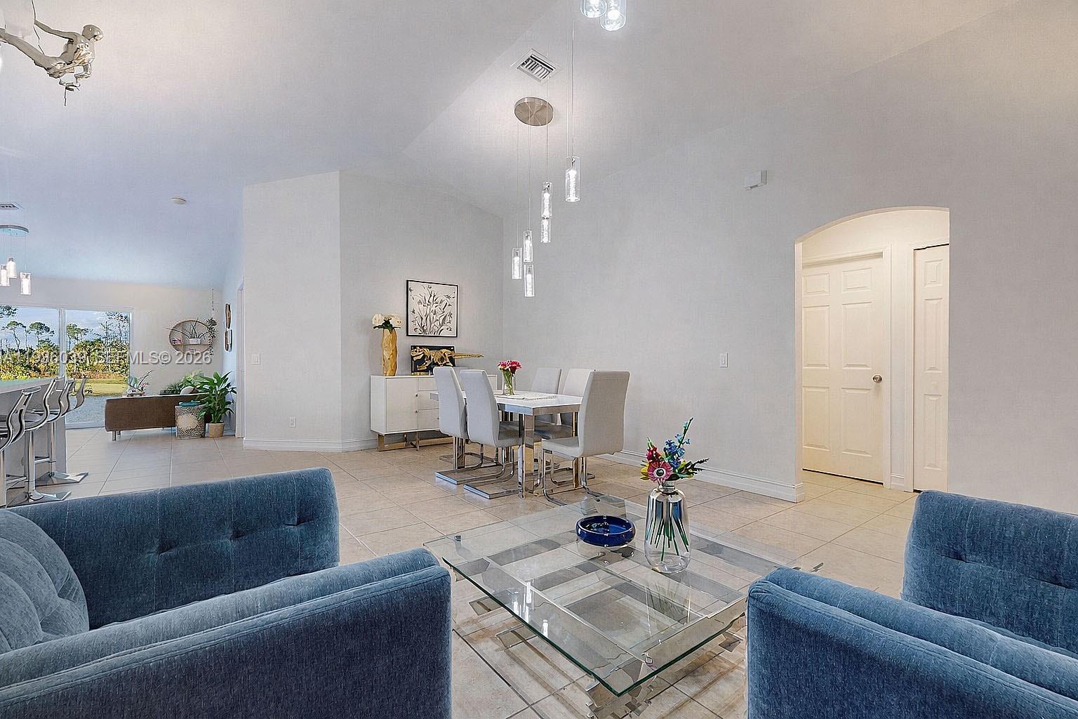 GOLDEN GATE EST UNIT 93 - Residential