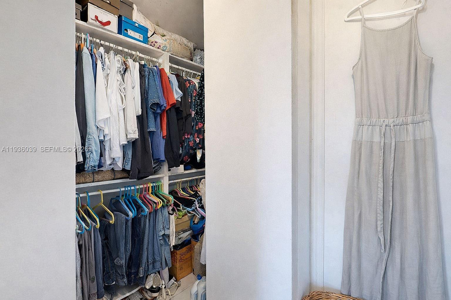 GOLDEN GATE EST UNIT 93 - Residential