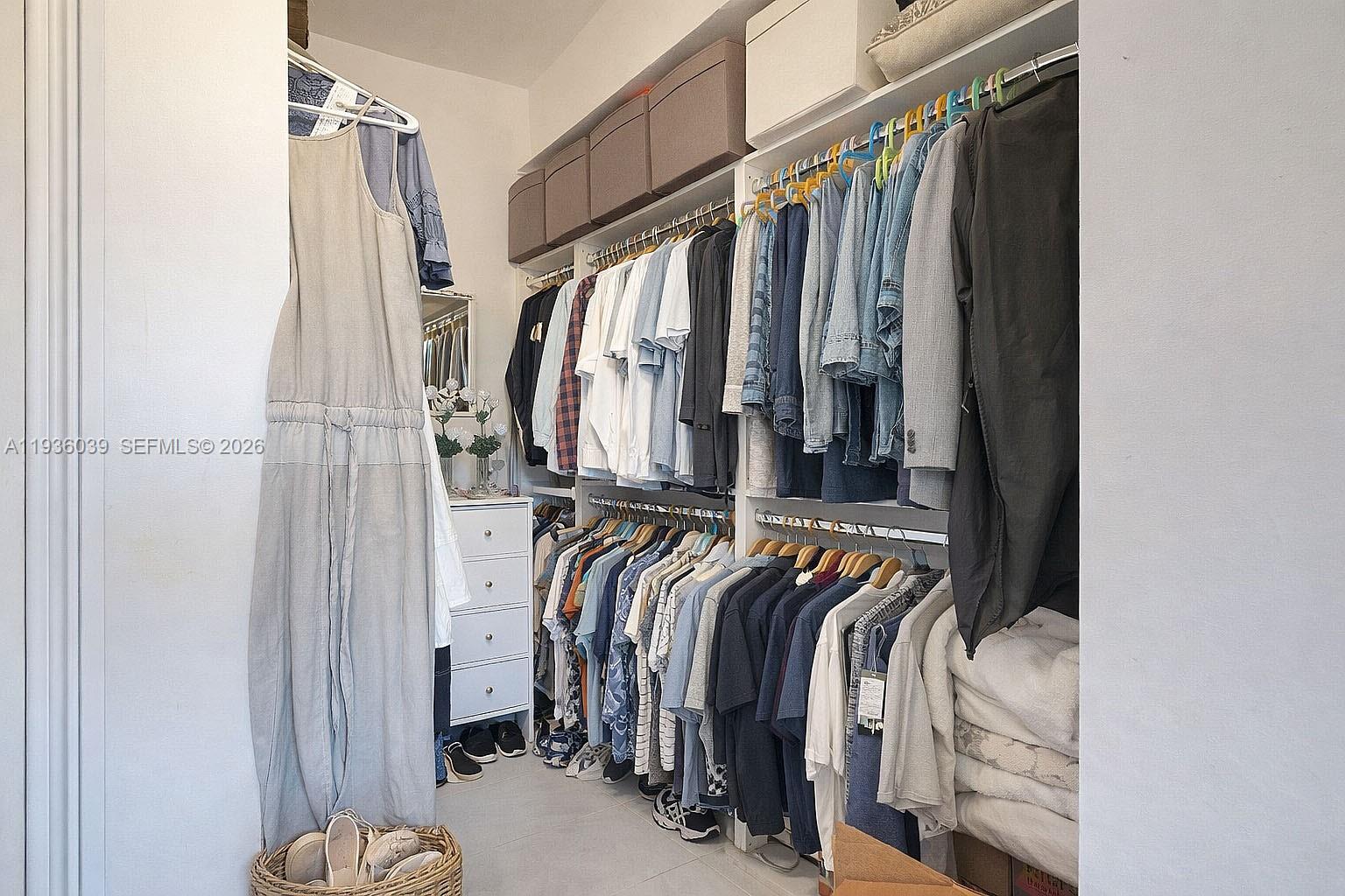 GOLDEN GATE EST UNIT 93 - Residential