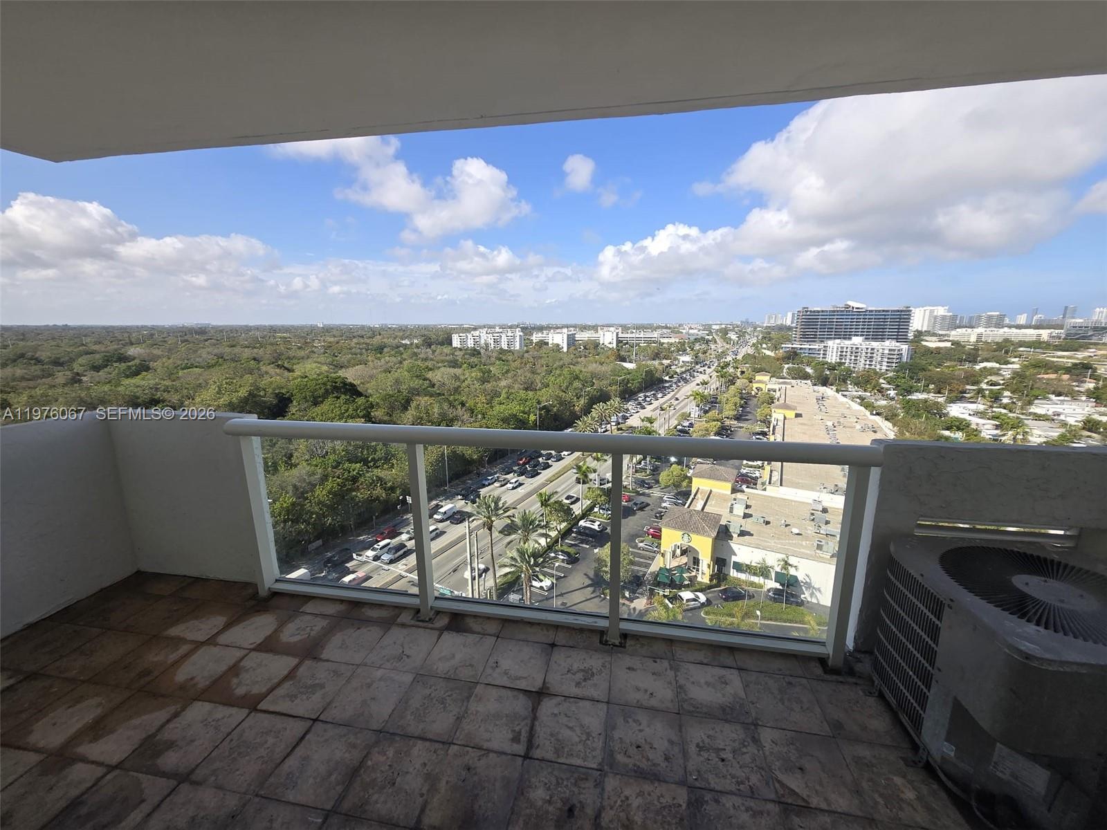 SAILBOAT CAY CONDO - Residential Lease