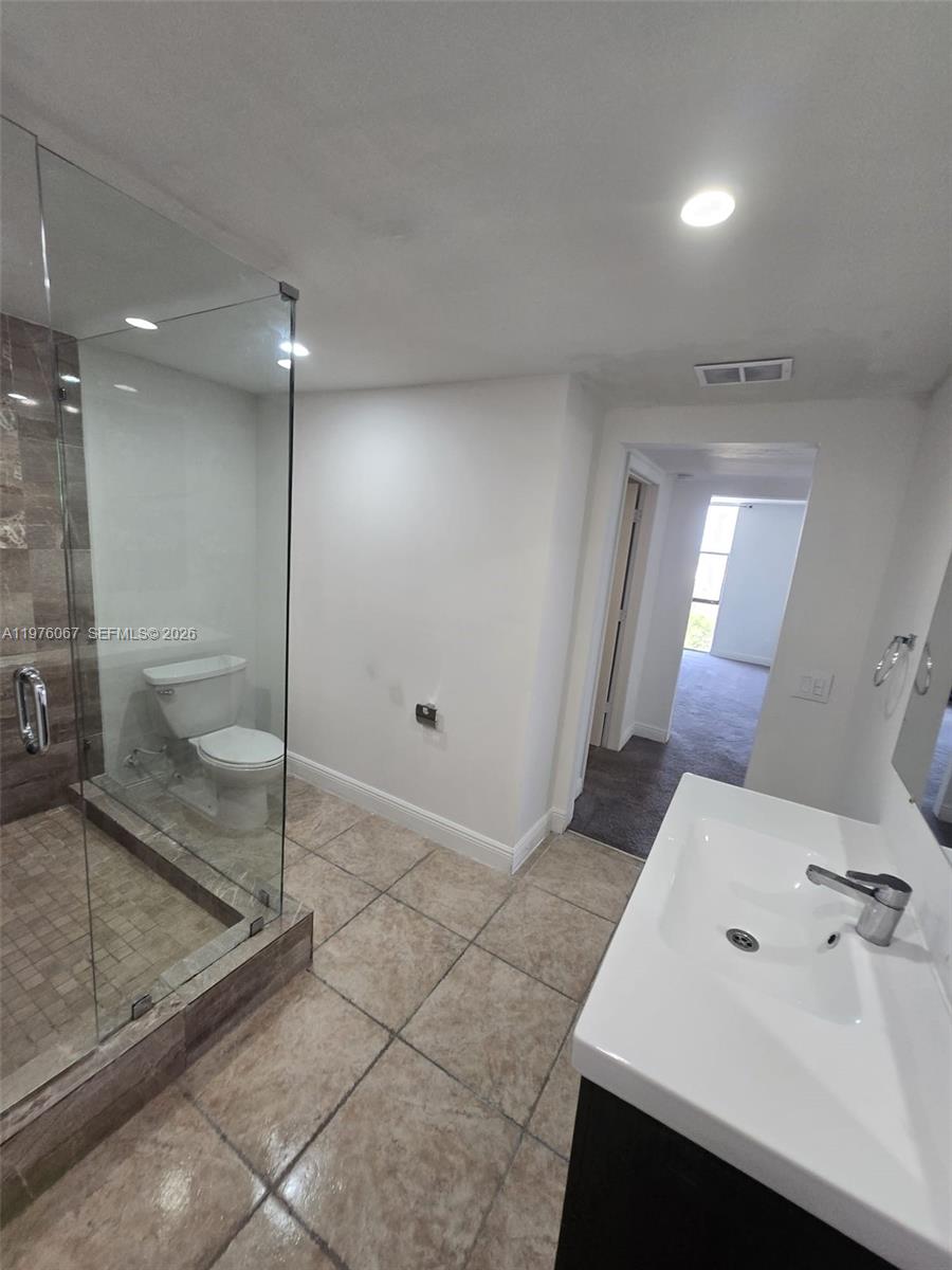 SAILBOAT CAY CONDO - Residential Lease