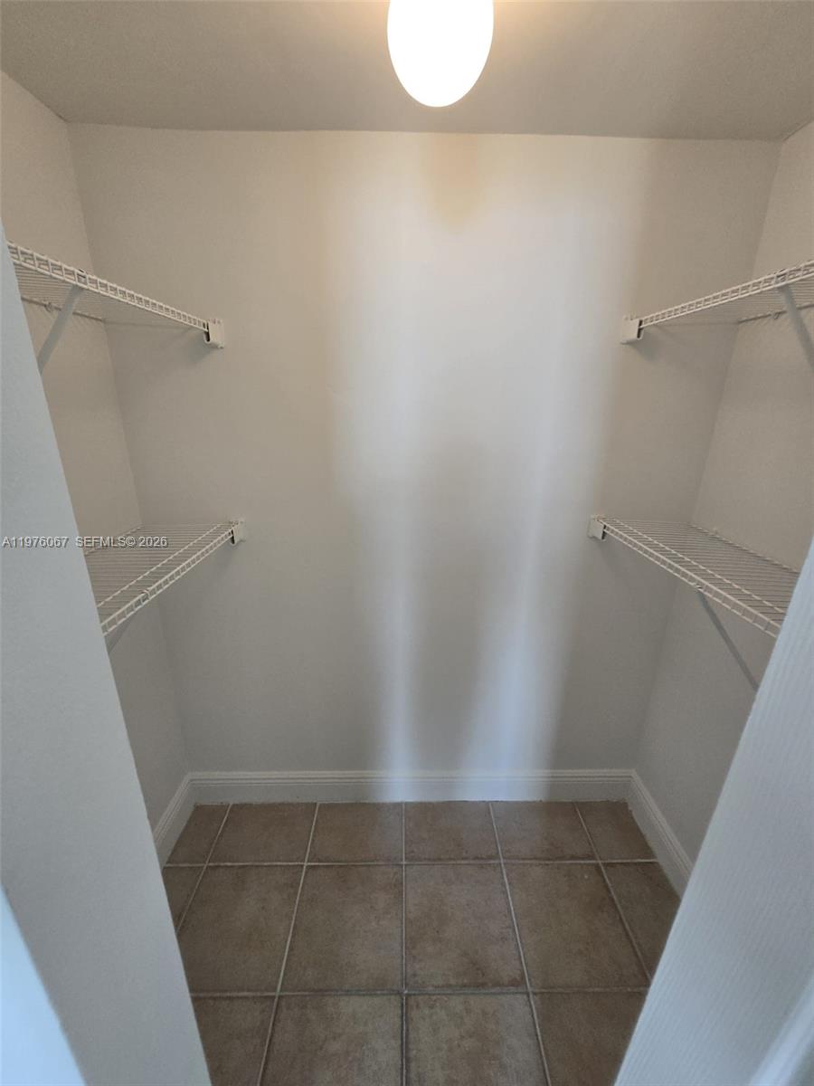 SAILBOAT CAY CONDO - Residential Lease