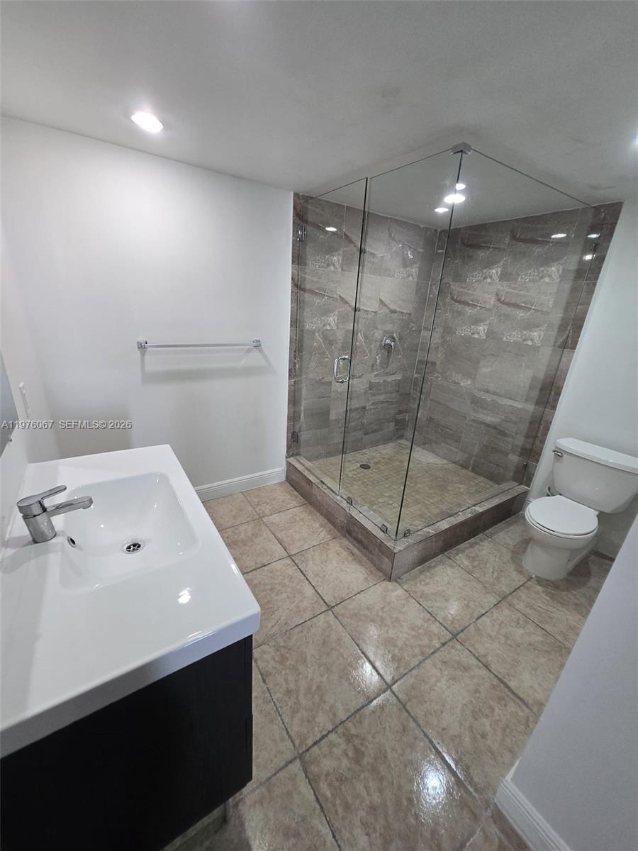 SAILBOAT CAY CONDO - Residential Lease