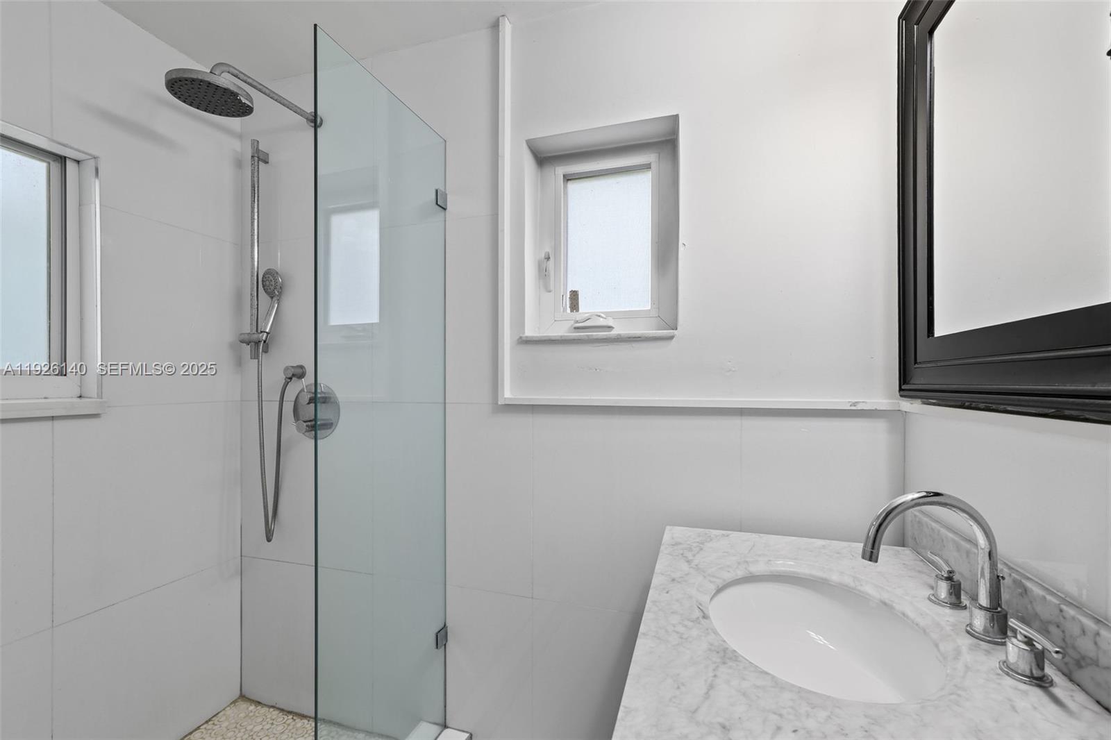 CORAL GABLES SEC B - Residential Lease