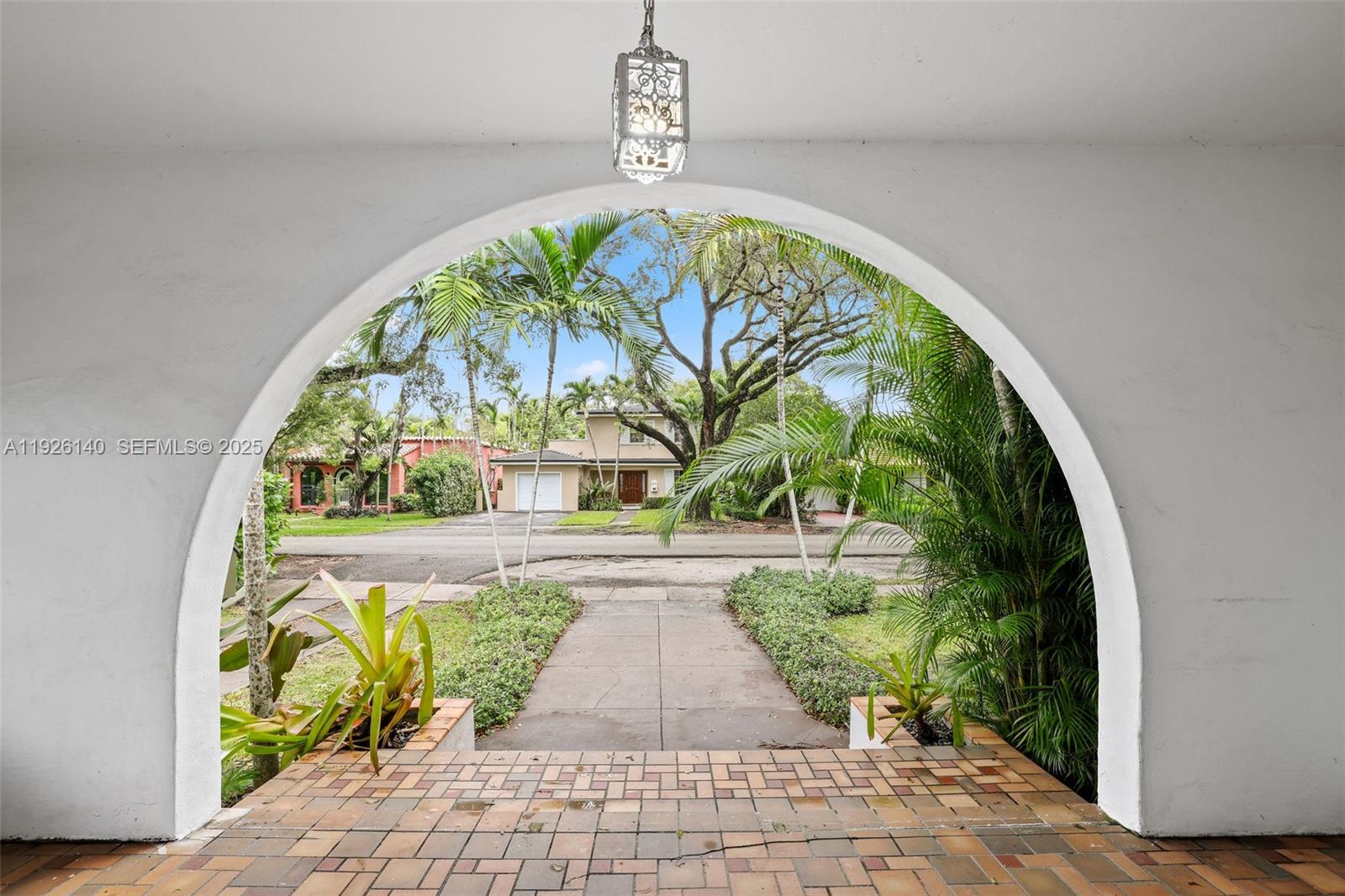 CORAL GABLES SEC B - Residential Lease