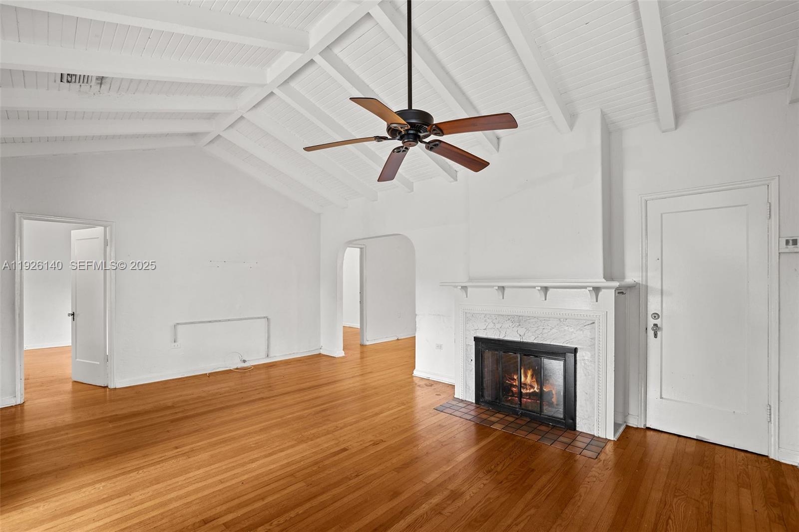 CORAL GABLES SEC B - Residential Lease