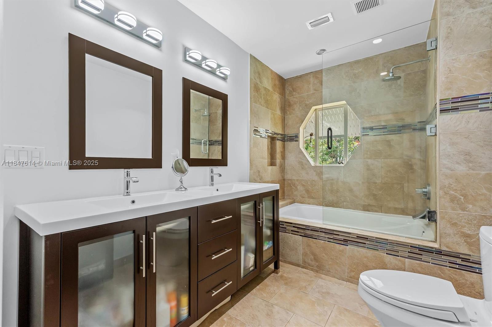 MIAMI SHORES SEC 5 - Residential