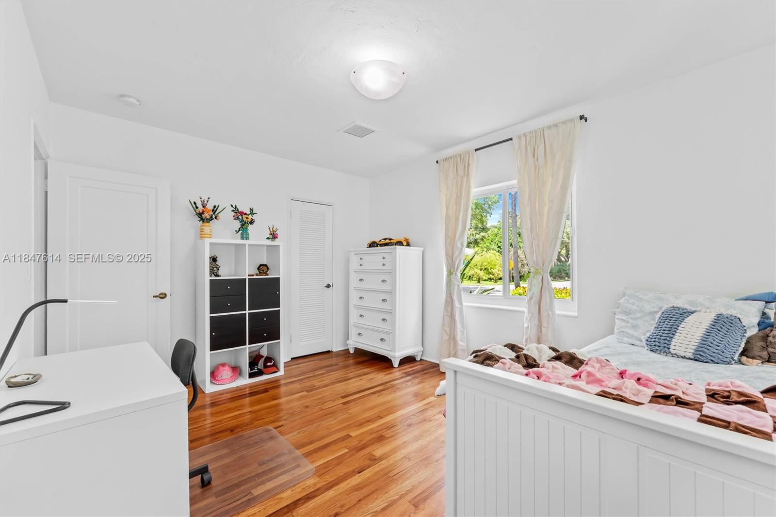 MIAMI SHORES SEC 5 - Residential