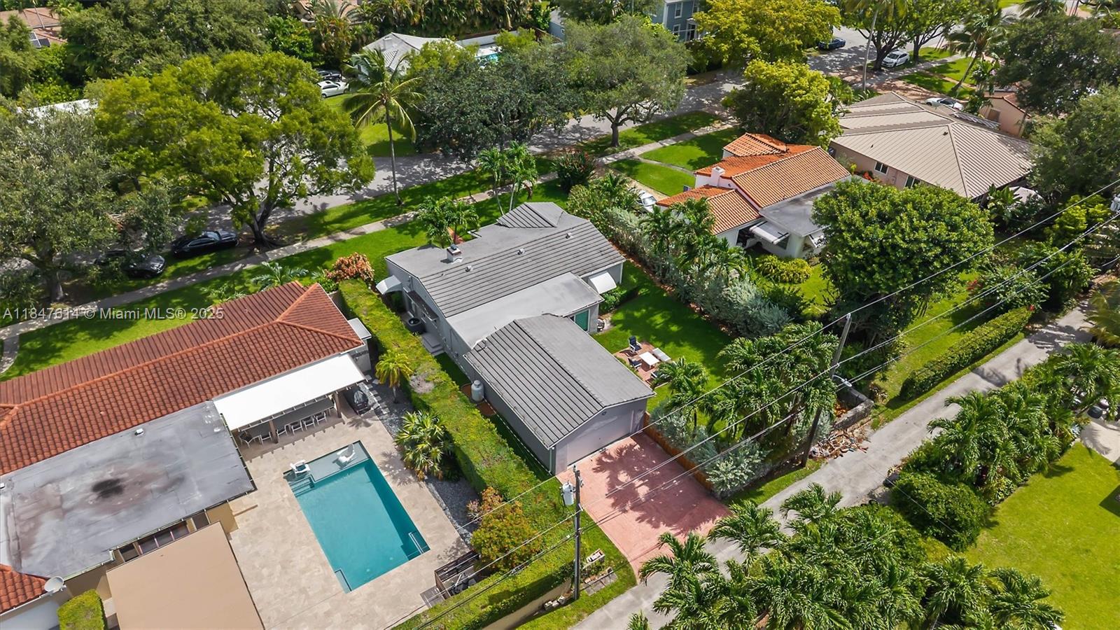 MIAMI SHORES SEC 5 - Residential