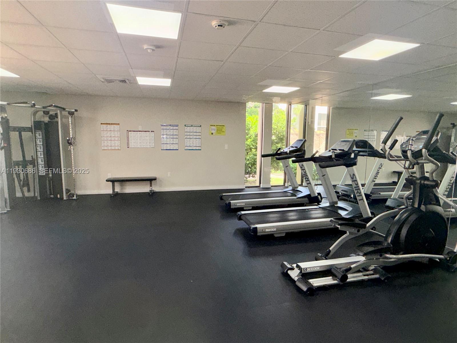 THE HORIZONS CONDO #5 - Residential Lease