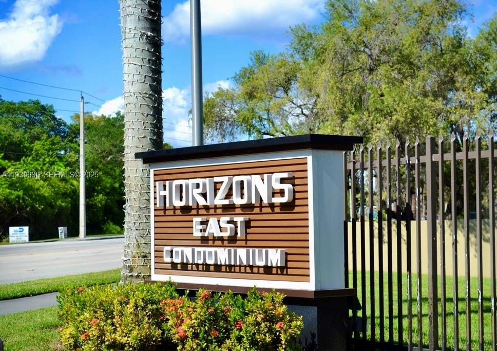 THE HORIZONS CONDO #5 - Residential Lease