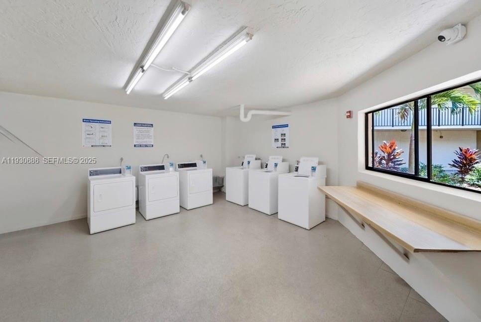 THE HORIZONS CONDO #5 - Residential Lease