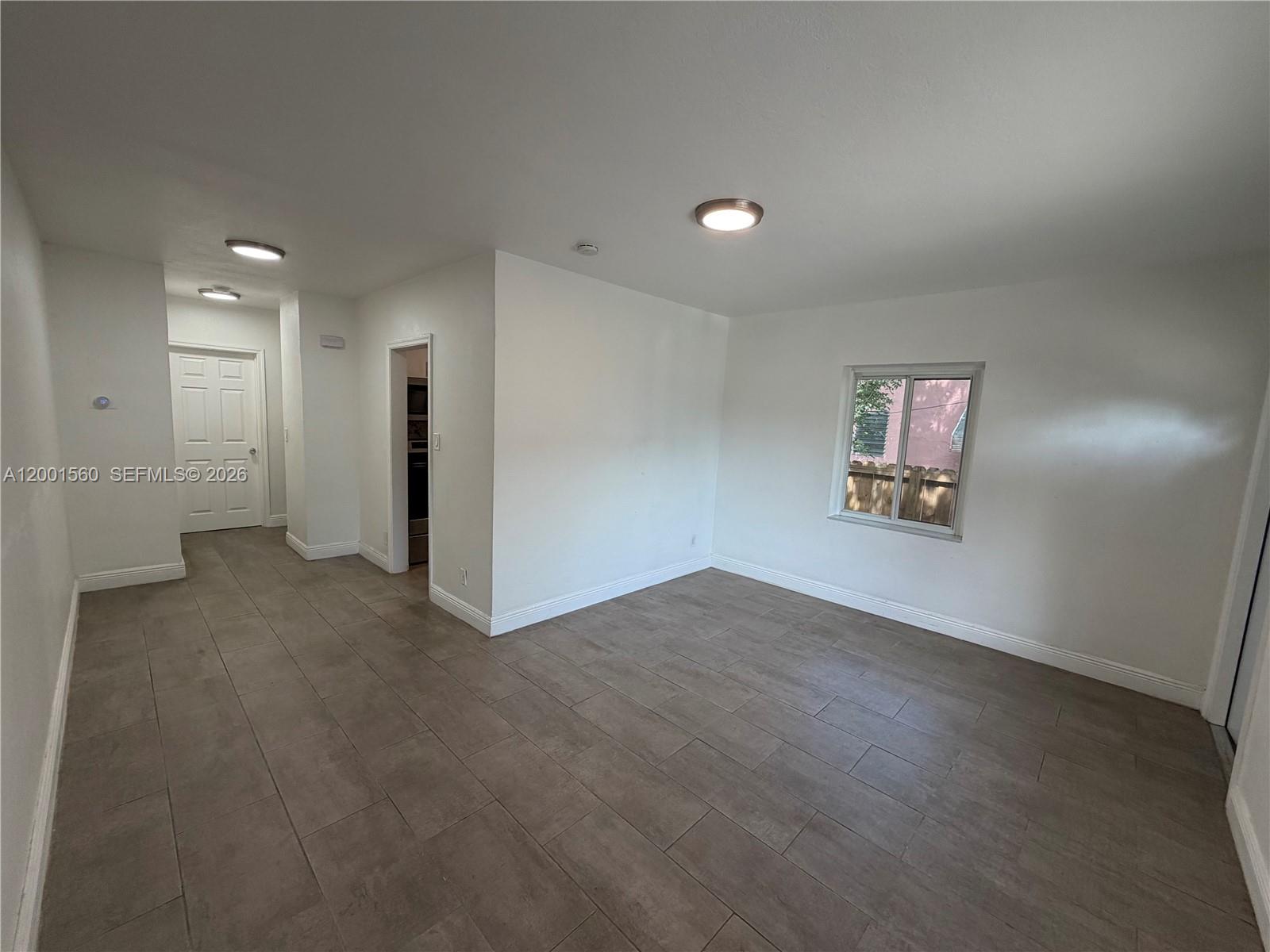 ROSE LAWN PK A SUB - Residential Lease