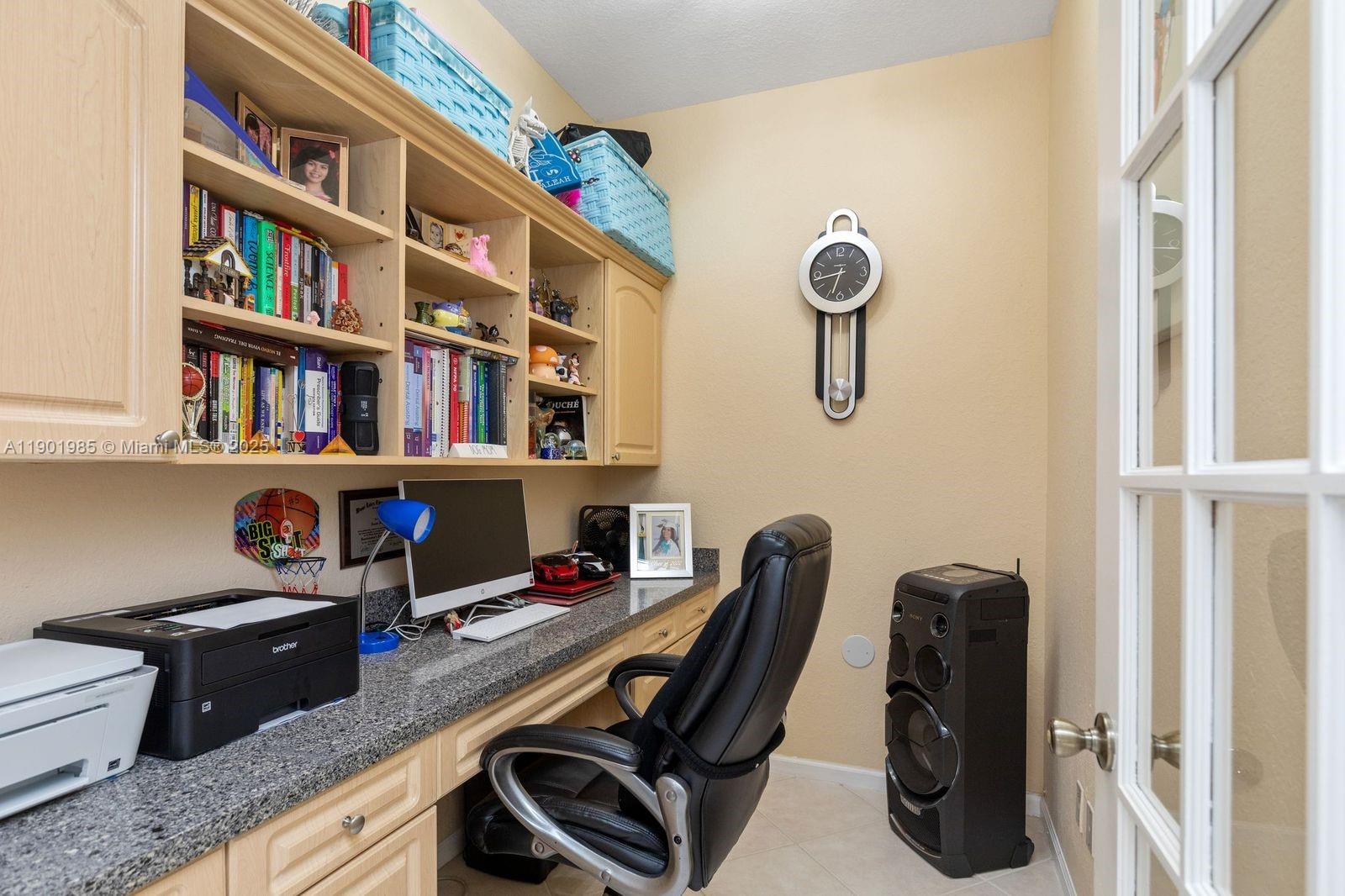 SILVER LAKES PHASE III RE - Residential