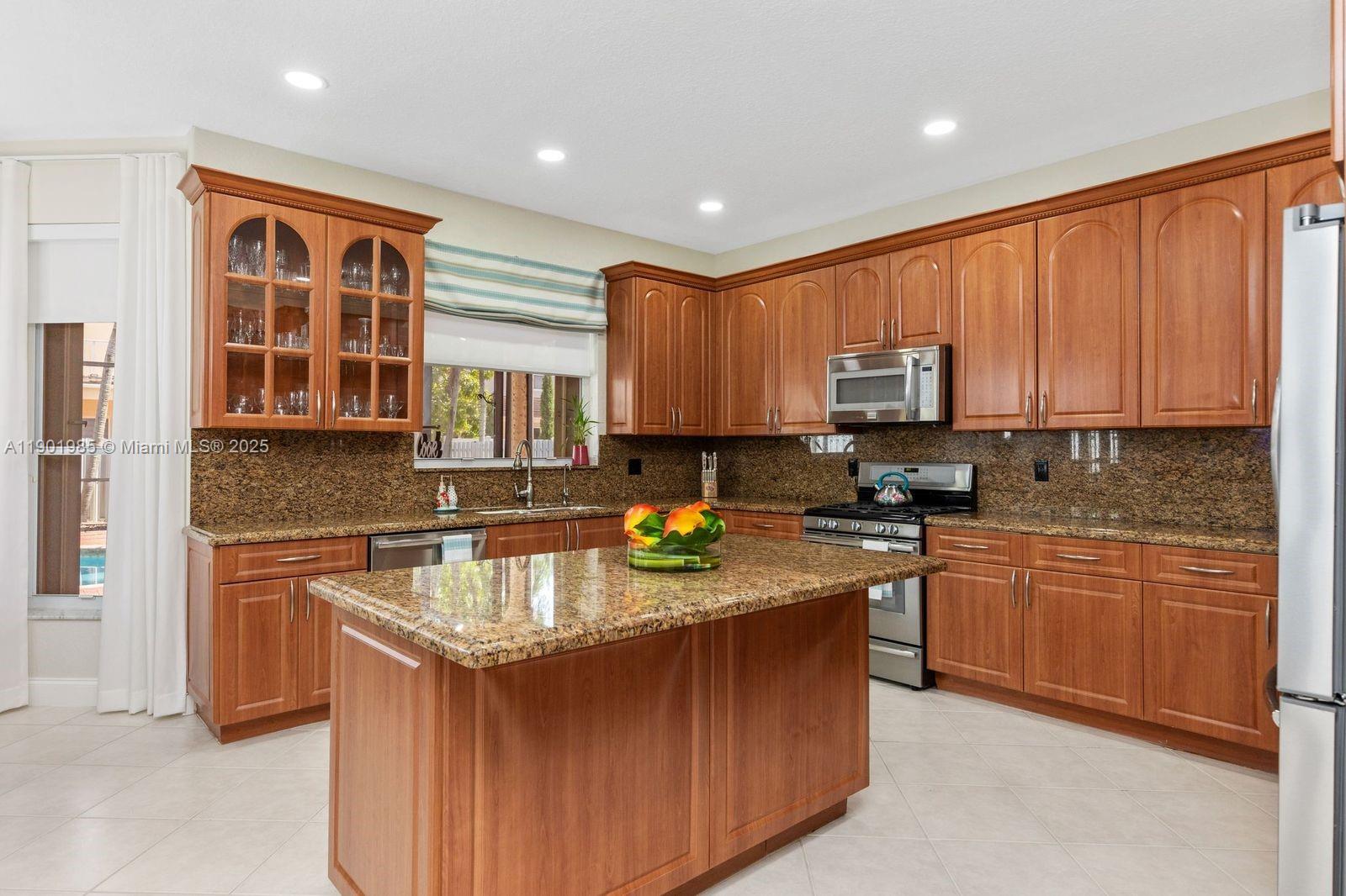 SILVER LAKES PHASE III RE - Residential