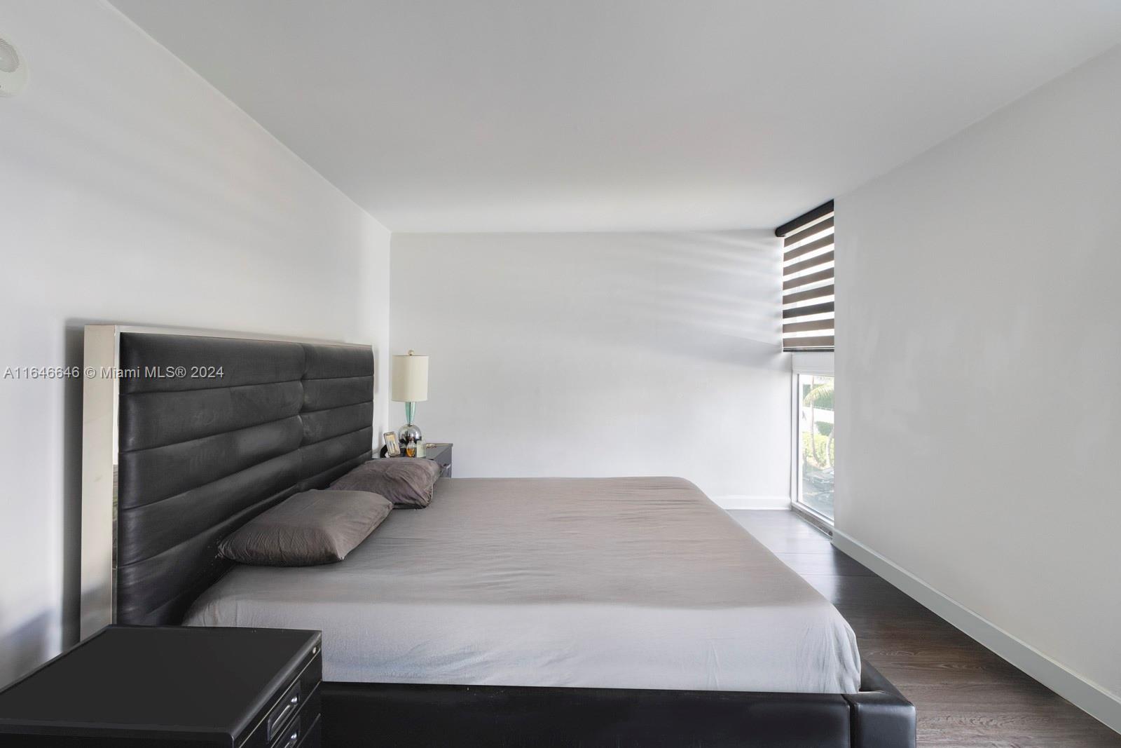 MIRADOR 1035 CONDO - Residential