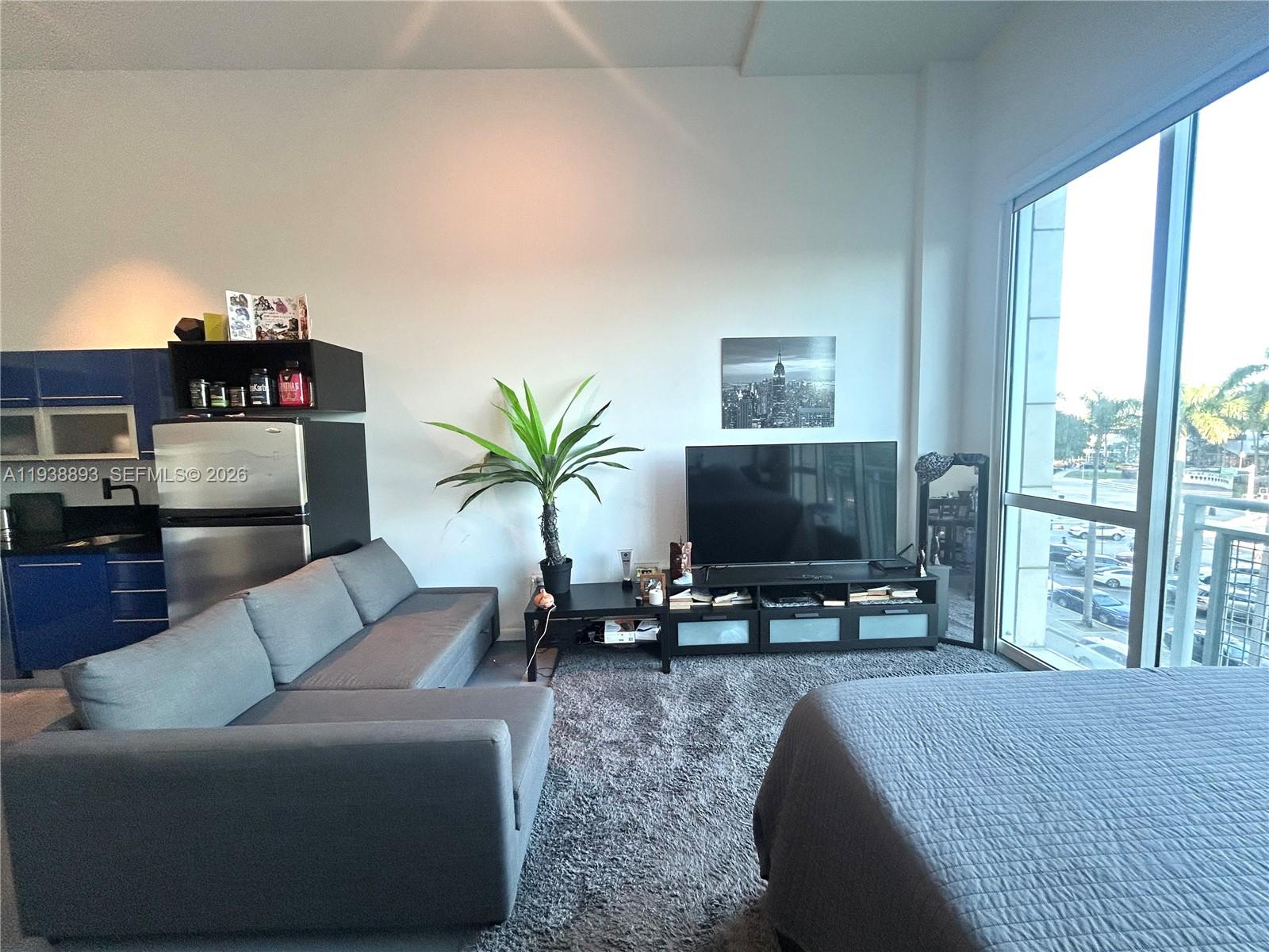 VIZCAYNE SOUTH CONDO - Residential Lease