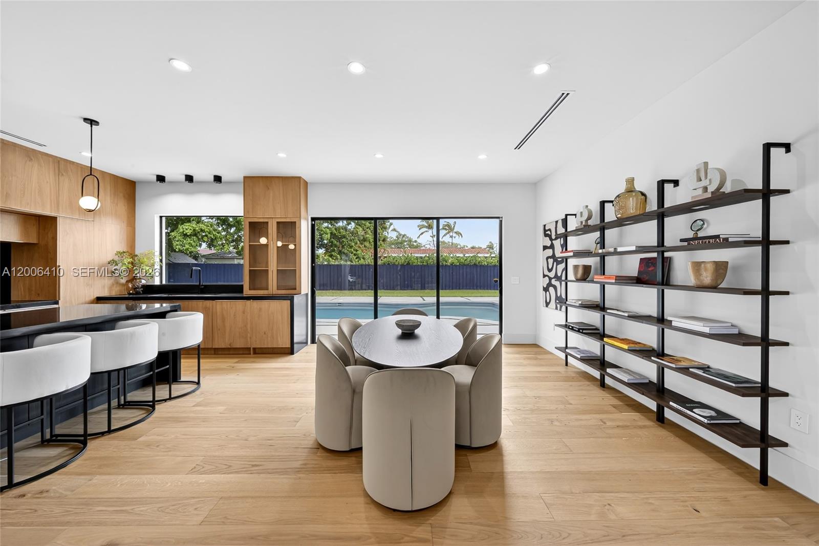 PINEWOOD ESTATES FIRST AD - Residential