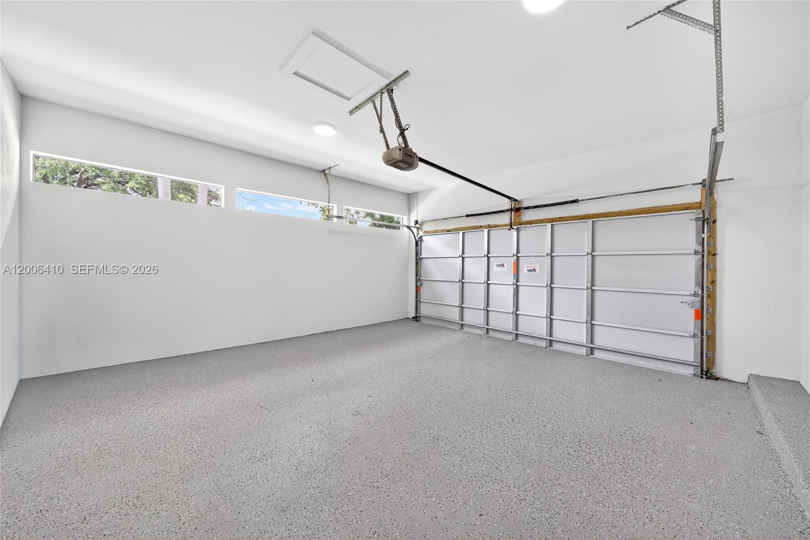 PINEWOOD ESTATES FIRST AD - Residential