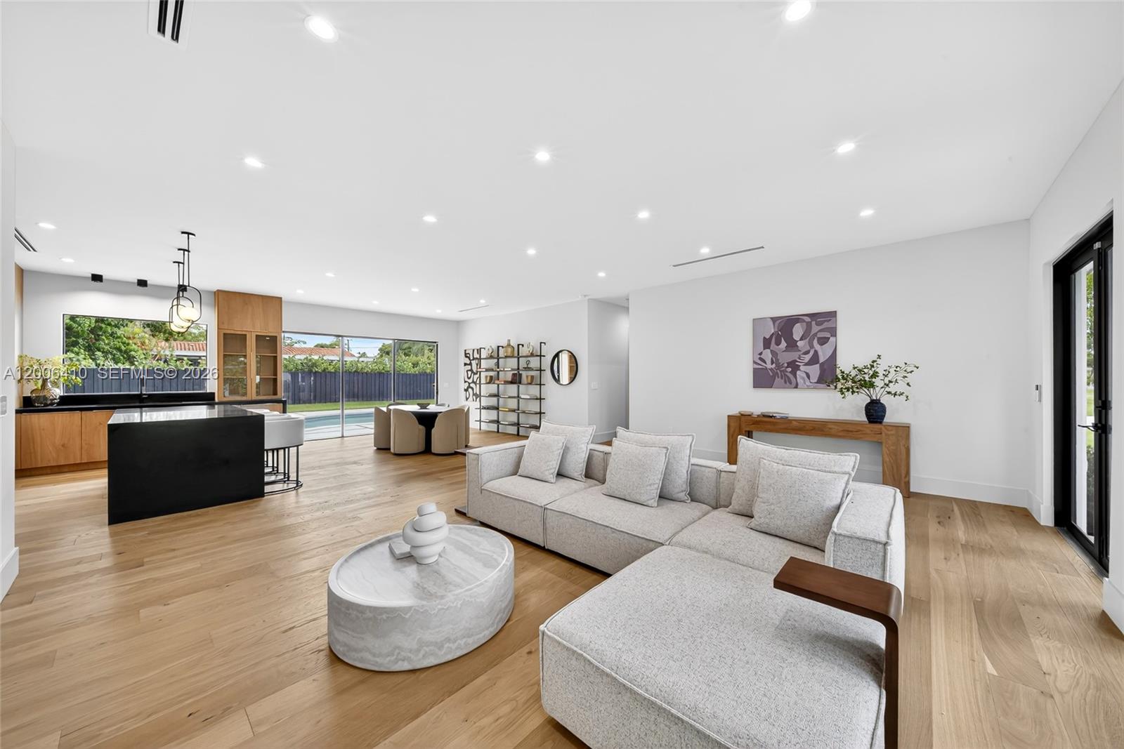 PINEWOOD ESTATES FIRST AD - Residential