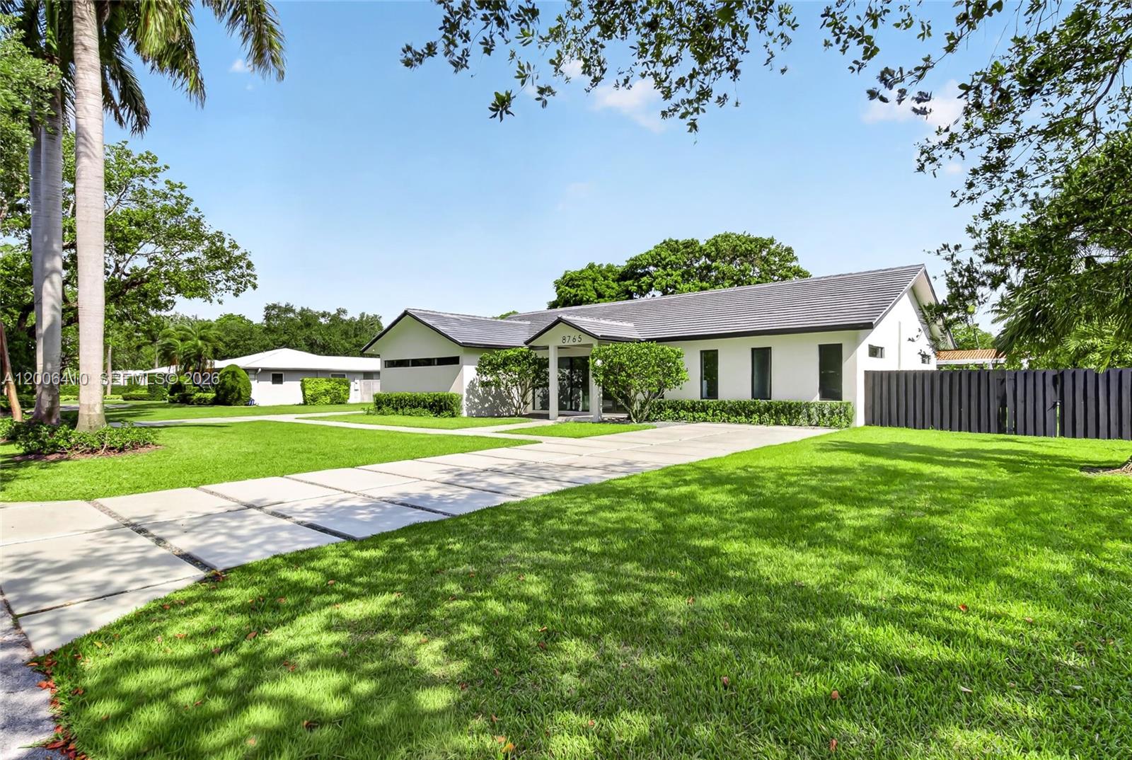 PINEWOOD ESTATES FIRST AD - Residential