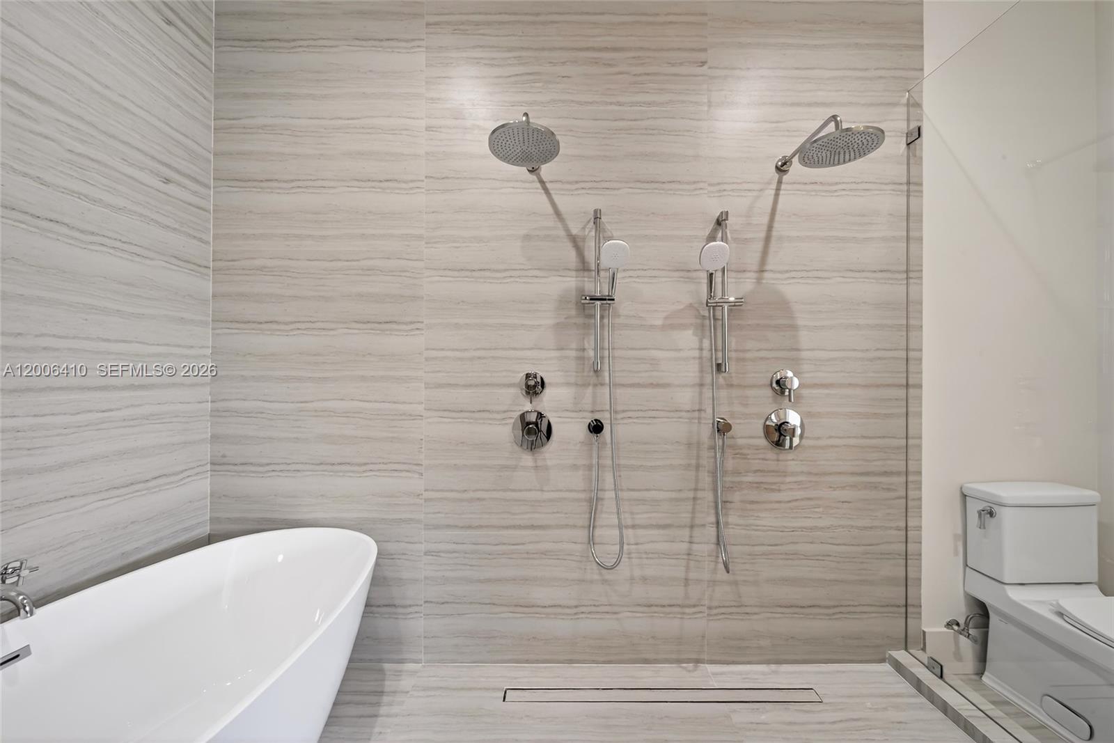 PINEWOOD ESTATES FIRST AD - Residential