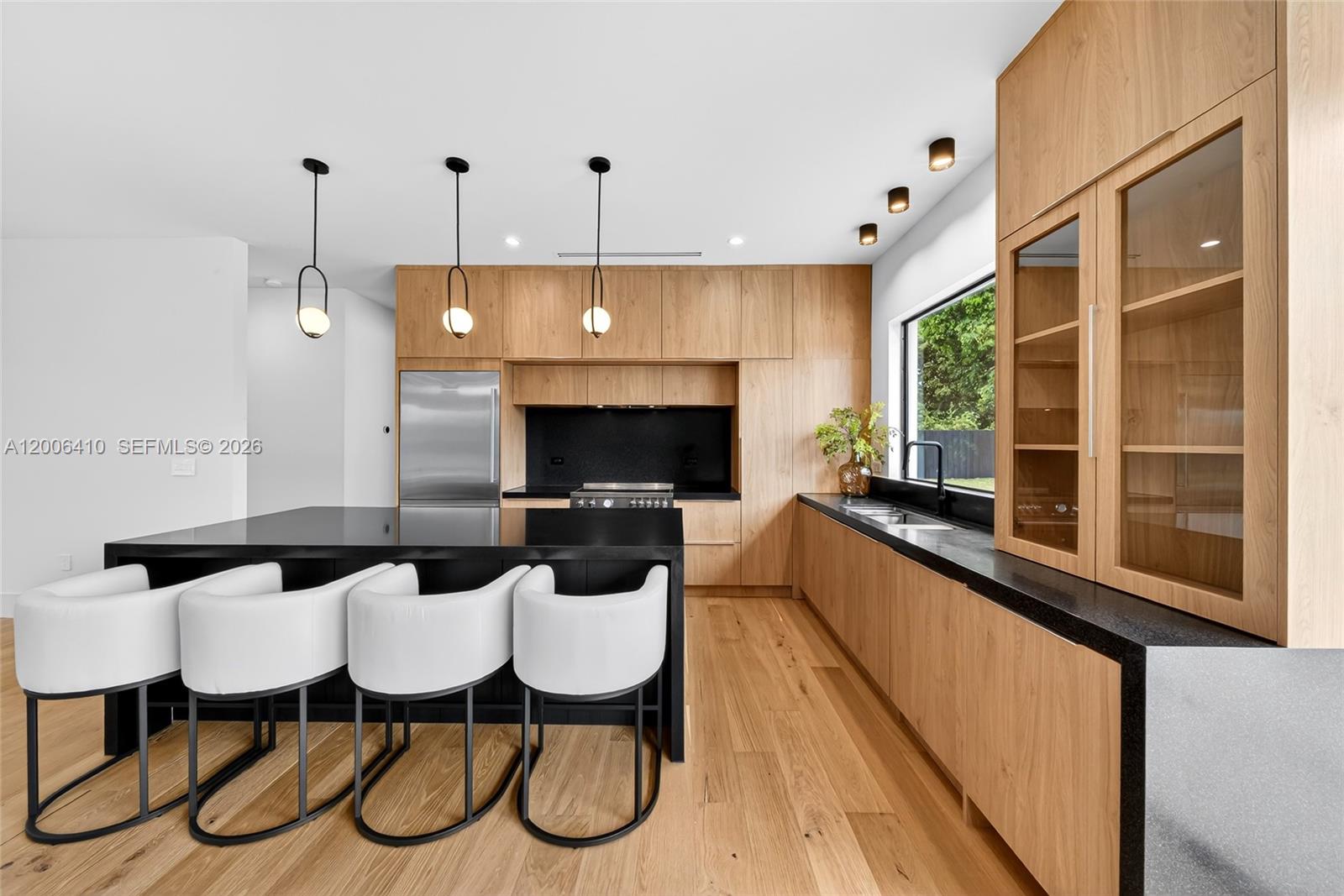 PINEWOOD ESTATES FIRST AD - Residential