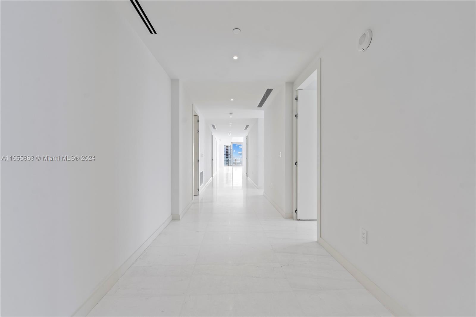 300 Biscayne Blvd Way 3201