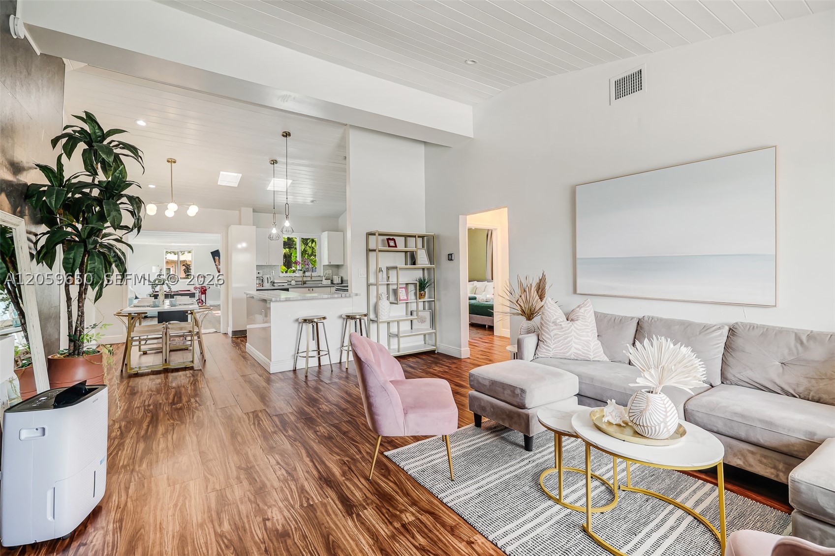 65 NW 116th St