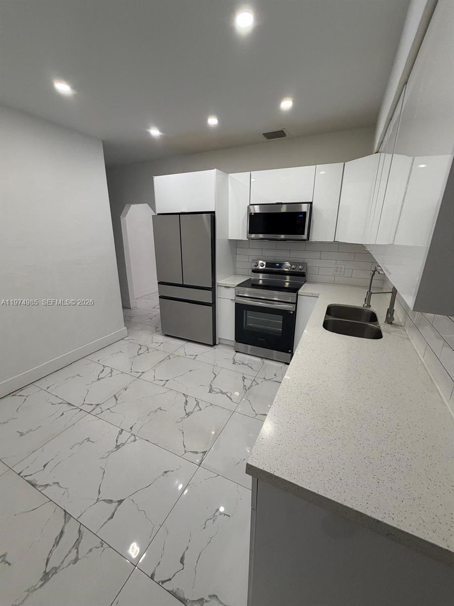 PINEHURST VILLA - Residential Lease