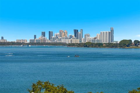 Tiny photo for 1455 N Treasure Dr #PH-G, North Bay Village, FL 33141 (MLS # A11977075)