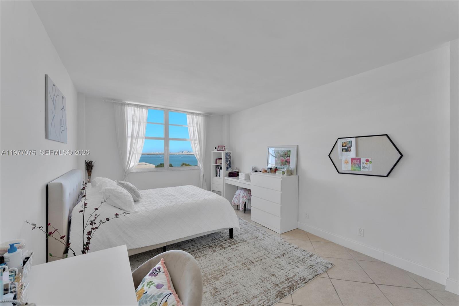 ISLAND PLACE AT NORTH BAY - Residential